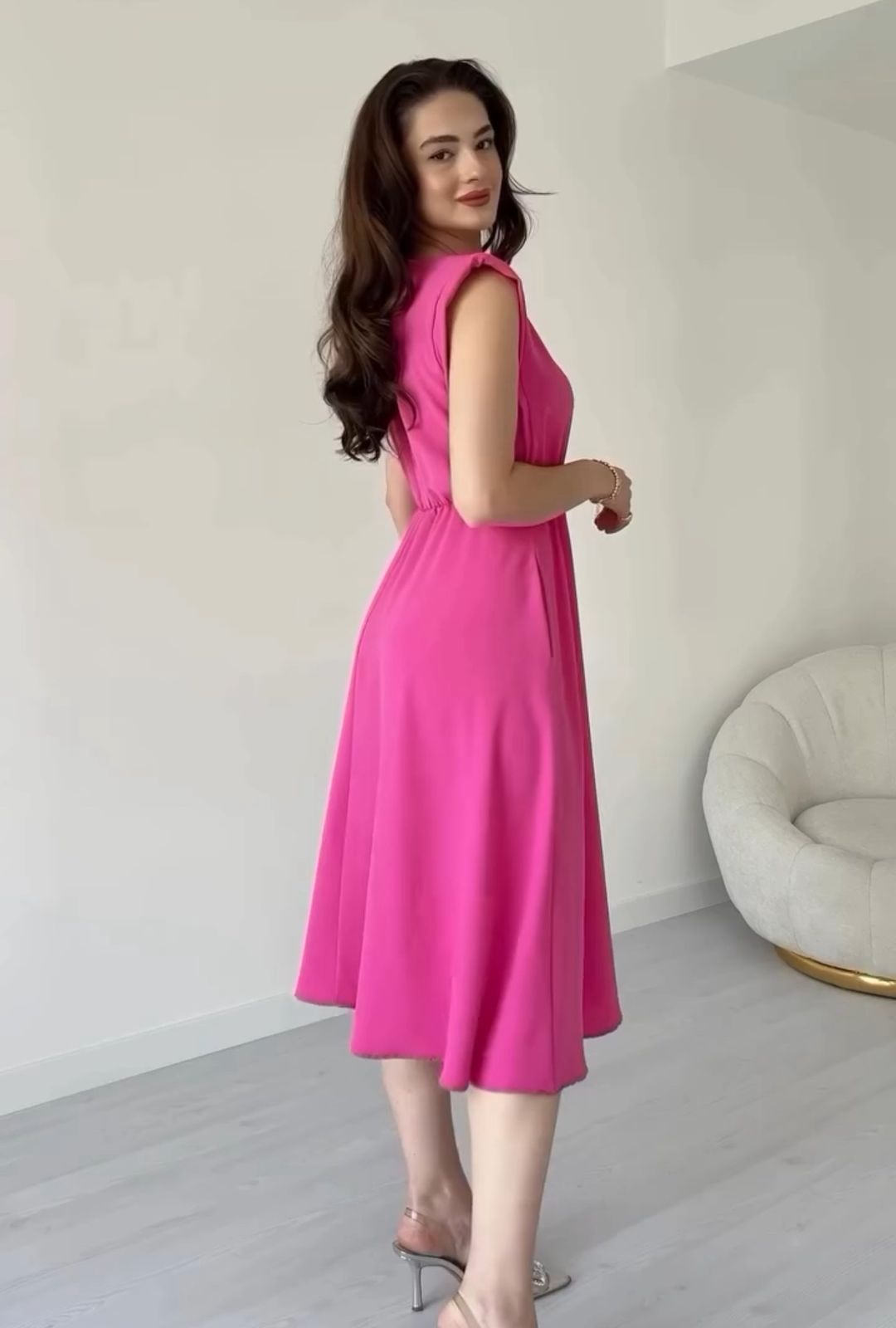 CH 566 Sleeveless Flared Midi Dress | Miswah