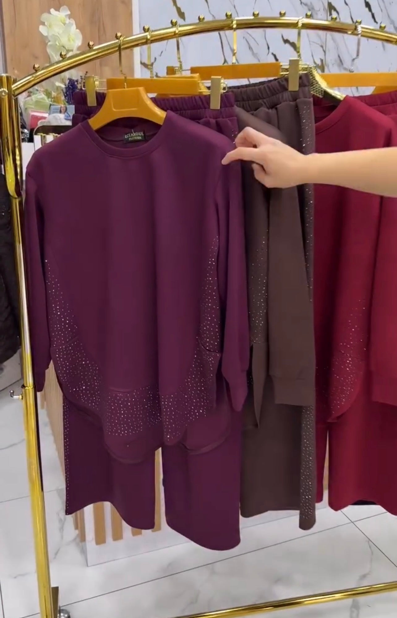 CH 605 - Winter Fleece Crystal Stone Sparkle Outfit - Miswah