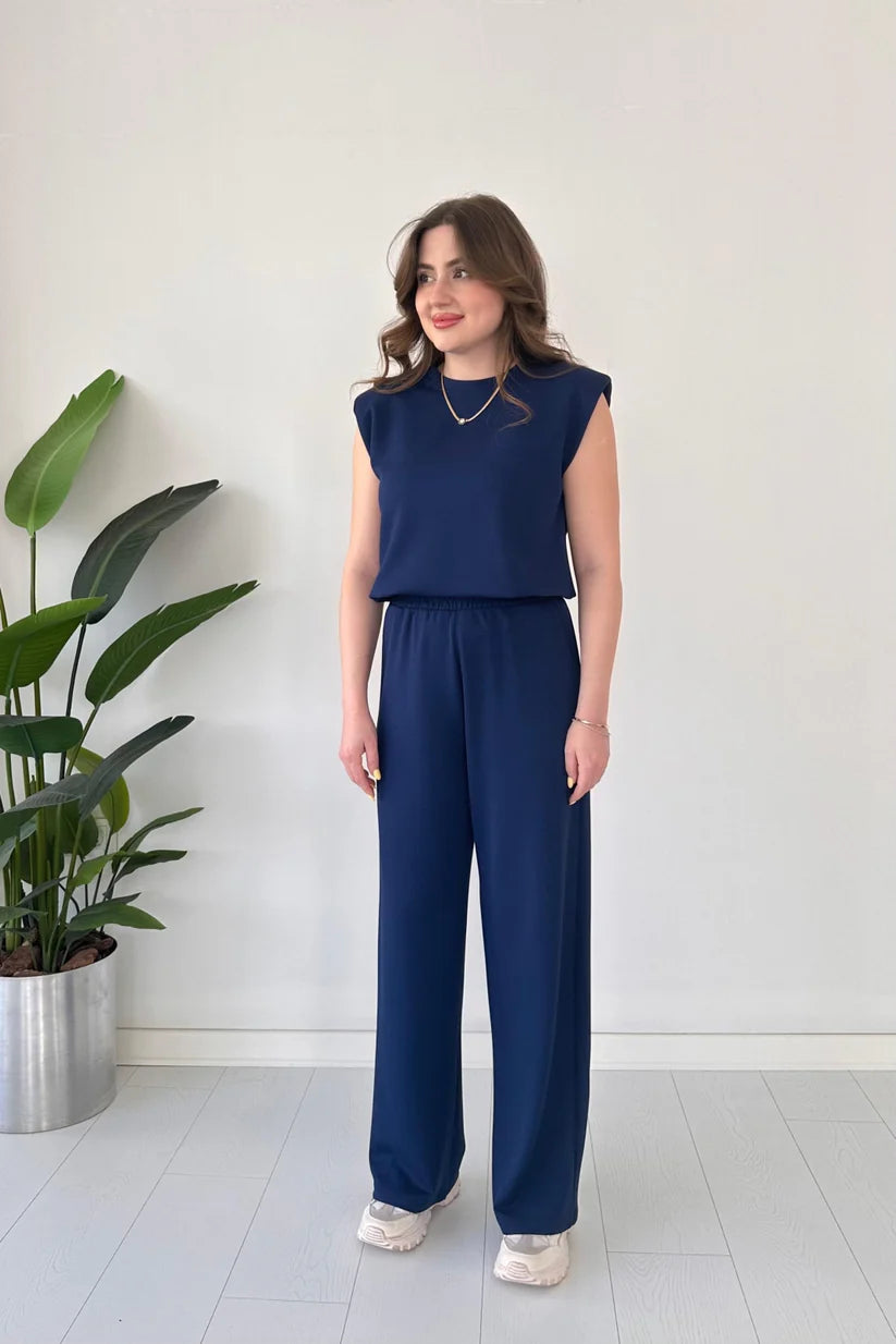 CH 561 Straight Trouser With Sleeveless Top -Miswah