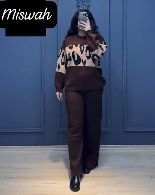 CH 526 Miswah2 Pcs Printed Fleece Co ord Set