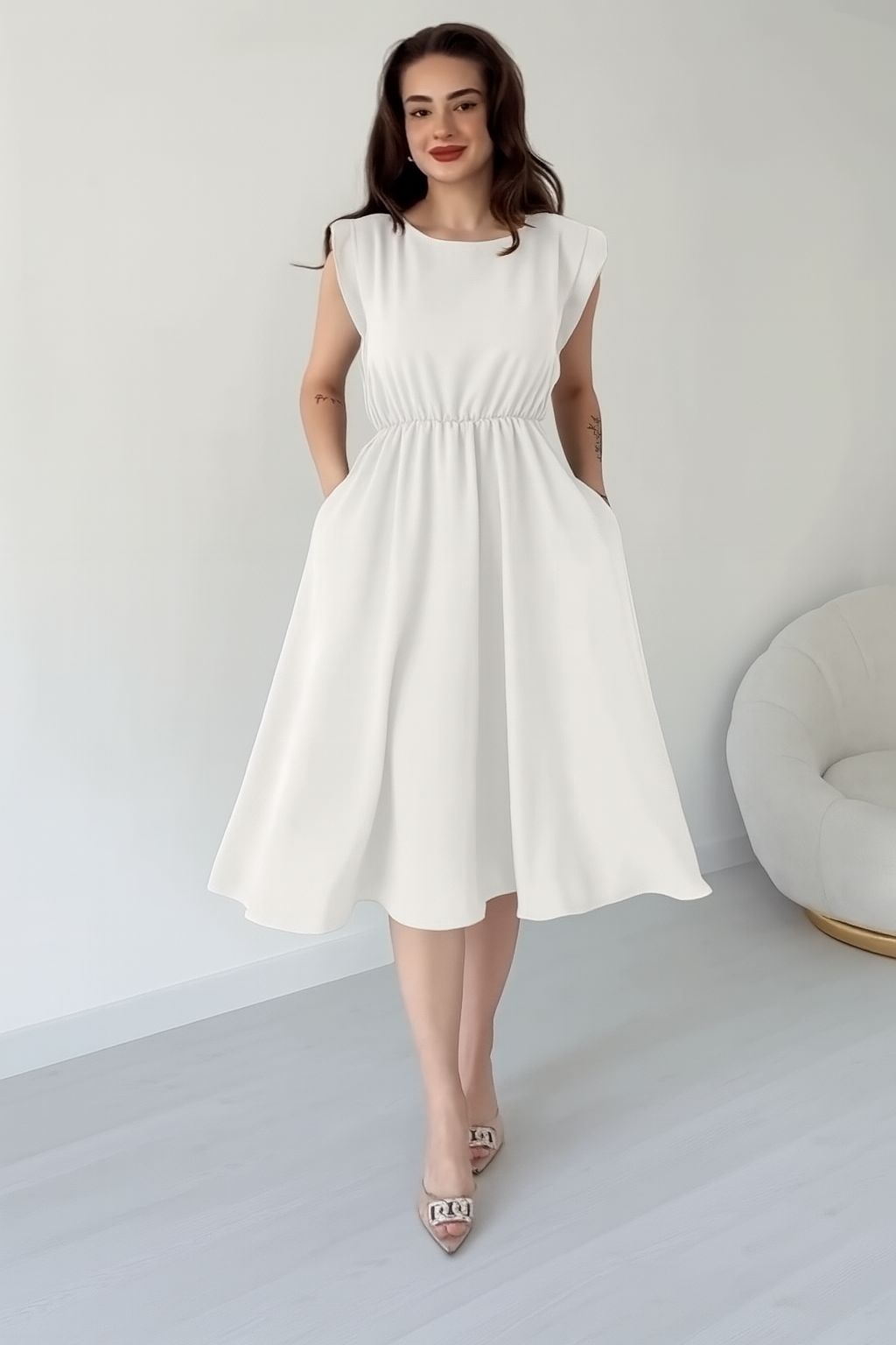 CH 566 Sleeveless Flared Midi Dress | Miswah